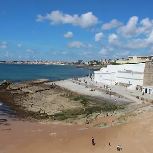 Apartment Casa Da Azarujinha, Estoril